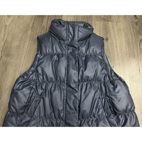 GAP Down Puffer Vest Women’s XL Purple Metallica Periwinkle Full Zip Quilted - Picture 2 of 11